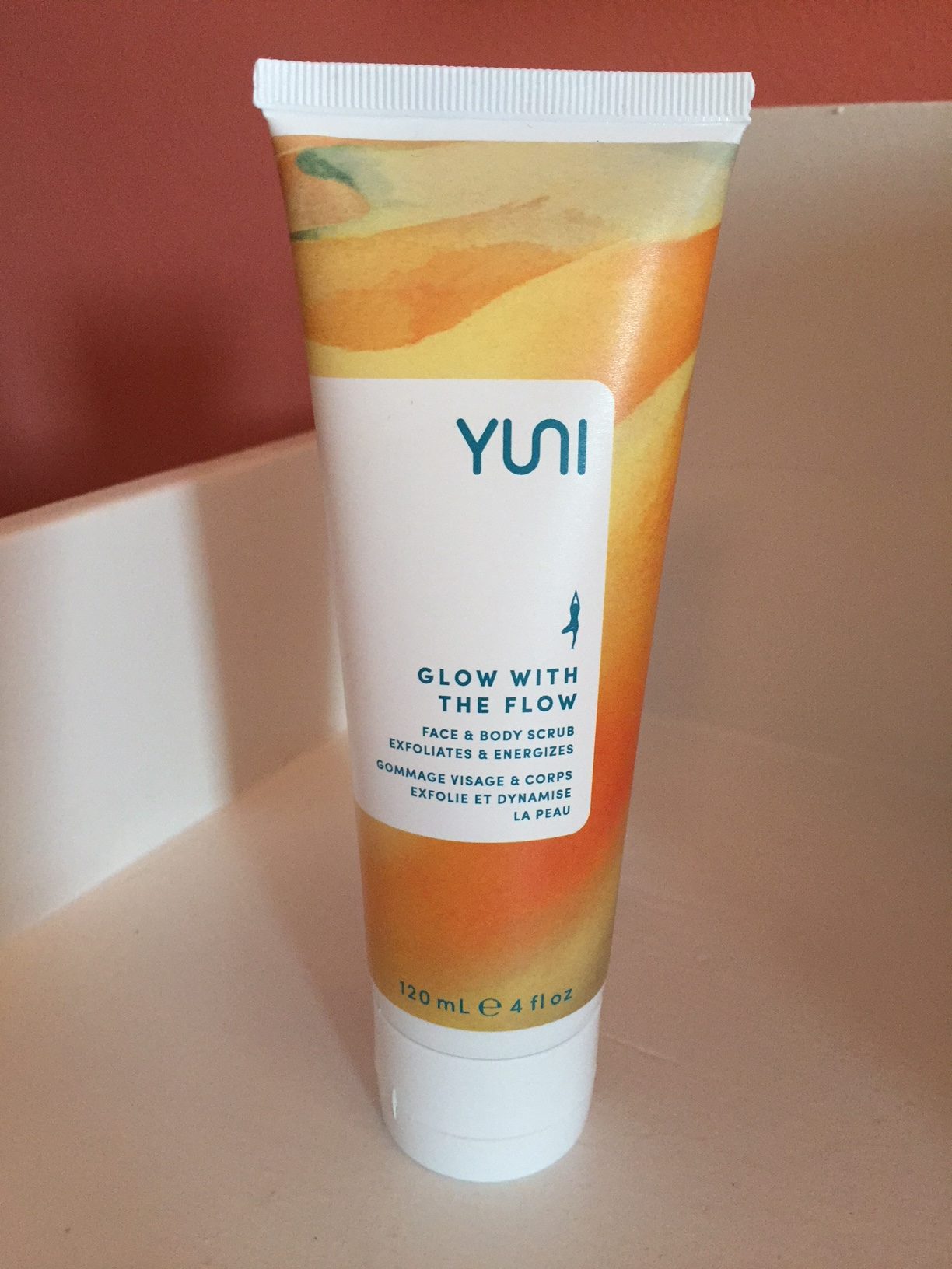 Review, Ingredients, Photos, Skincare Trend, 2019, 2020: YUNI, Glow With The Flow, Face & Body Scrub,