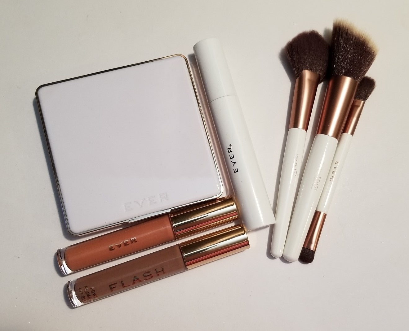 Review, Photos, Swatches, Makeup Trend 2018, 2019, 2020: Ever Out The Door Cheek & Eye Palette, Whiplash Mascara, Flash Power Plumping Lip Gloss, Dual Ended Eyeshadow Brush, Cheek Brush #1, Cheek Brush #2 and #3