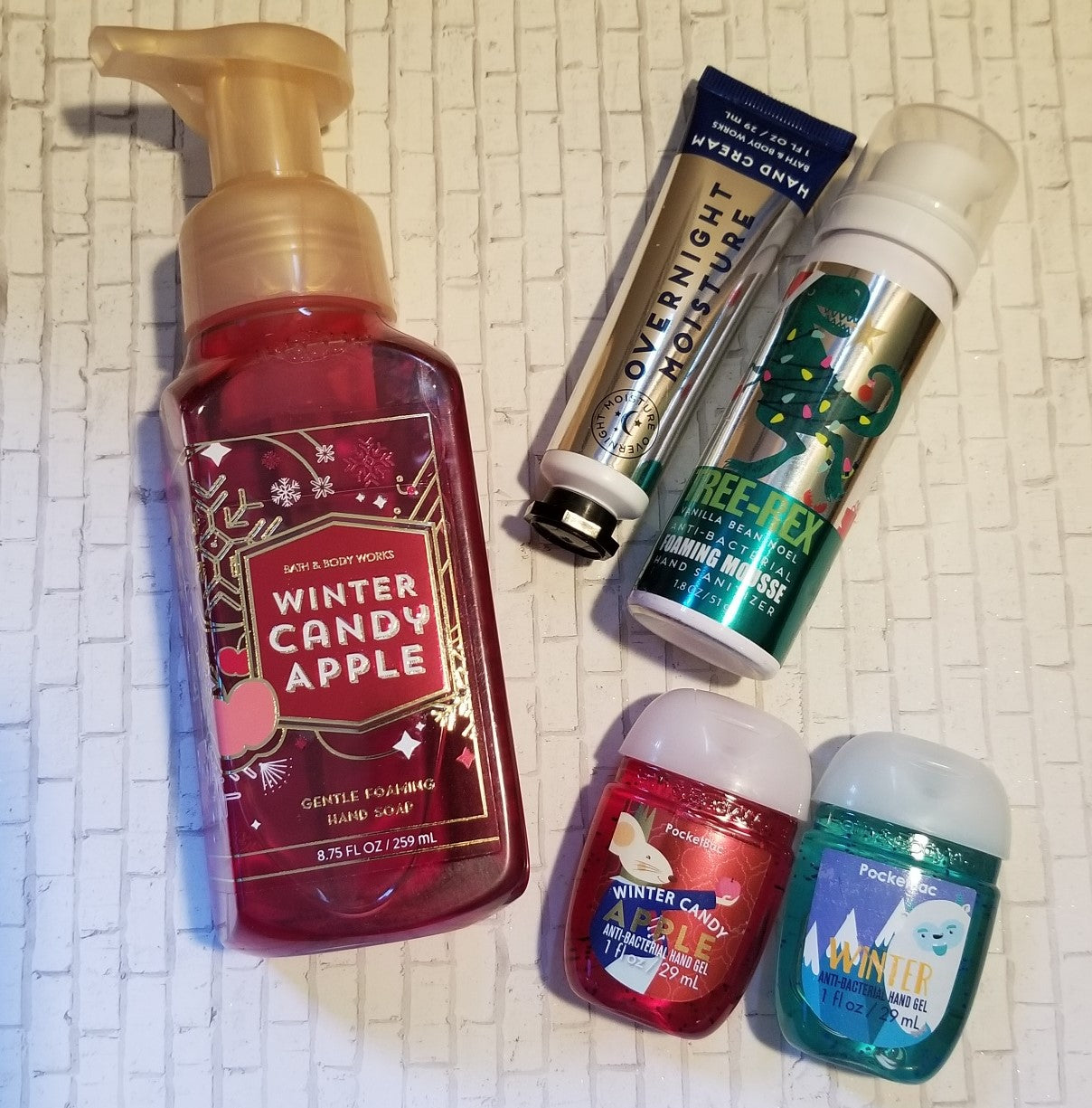 Review, Ingredients, Photos, Skincare Trend 2018, 2019, 2020: Bath & Body Works, Overnight Moisture Hand Cream, Anti-Bacterial Foaming Mousse, Foaming Hand Soap, PocketBac