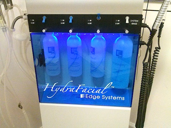 What's A HydraFacial? The Best Facial To Get This Spring - Hydrates, Protects, Exfoliates With Serums For All Skin Types