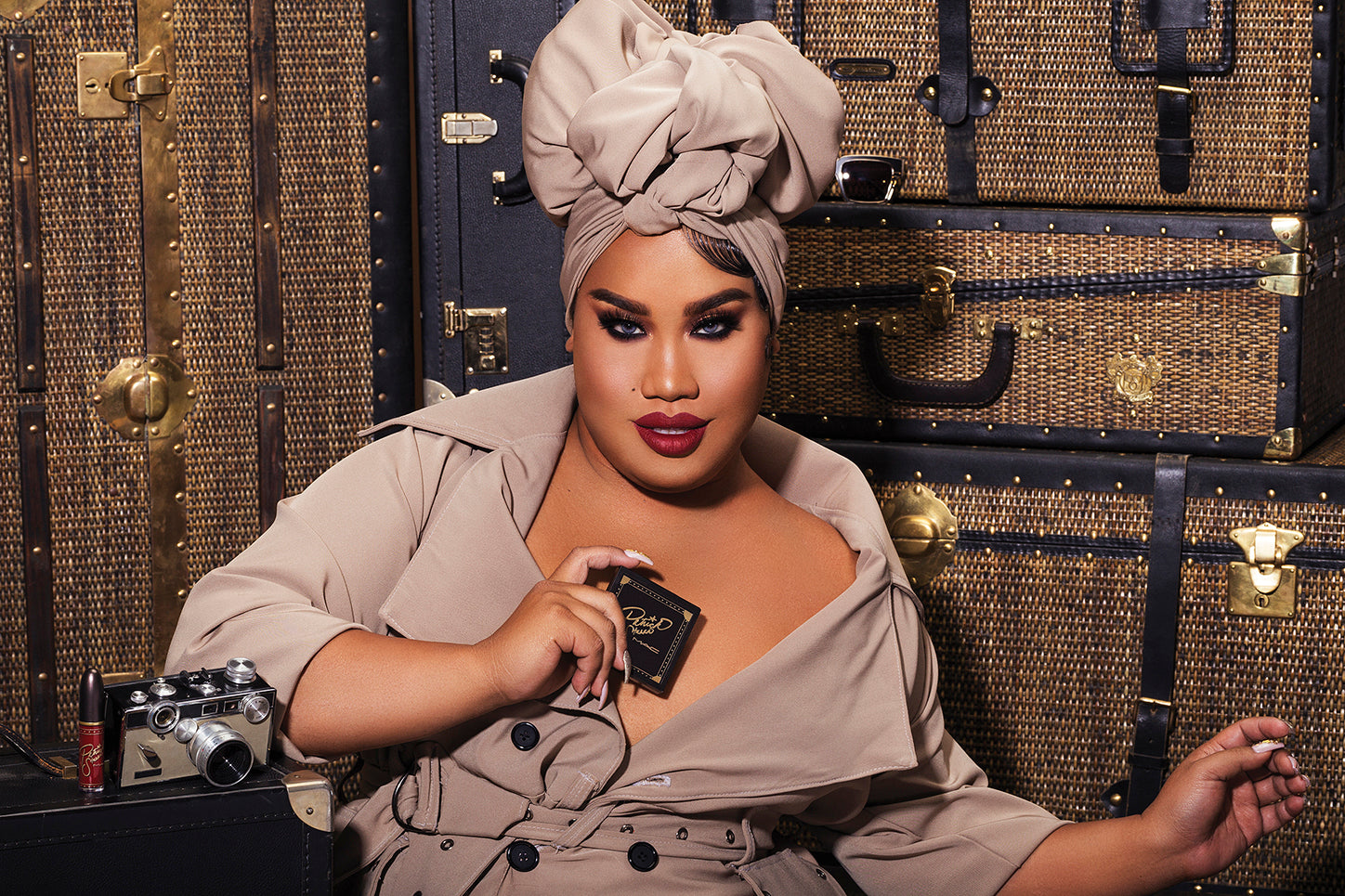 Review, Swatches, Photos, Makeup Trends 2018, 2019, 2020: MAC Cosmetics, Patrick Starrr, Destination Diva Collection, Oh No She Beta Don't, Boy About Town, Eyeshadow Quad, Liquid Lipstick, Ultimate Diva, Sugah Mama, #Pattypout, Overpacked