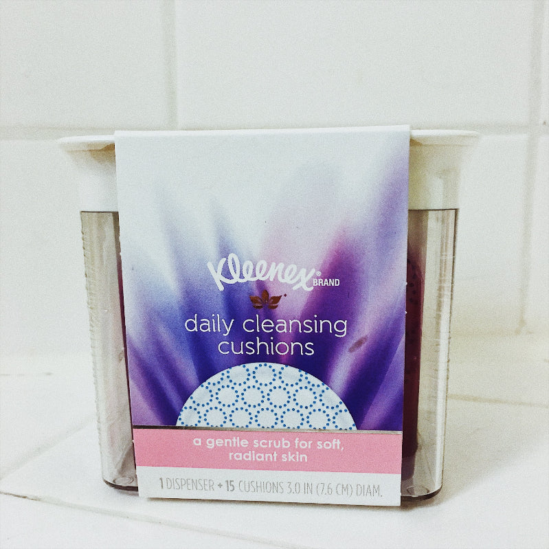 Review, Ingredients, Photos, Swatches, Skincare Trend 2017, 2018: Kleenex Daily Cleansing Cushion, Makeup Remover, Cleanser, Face Wash, Clean Skin, Healthy Glow, Lather, Cleansing Pads, Cleansing Cloths