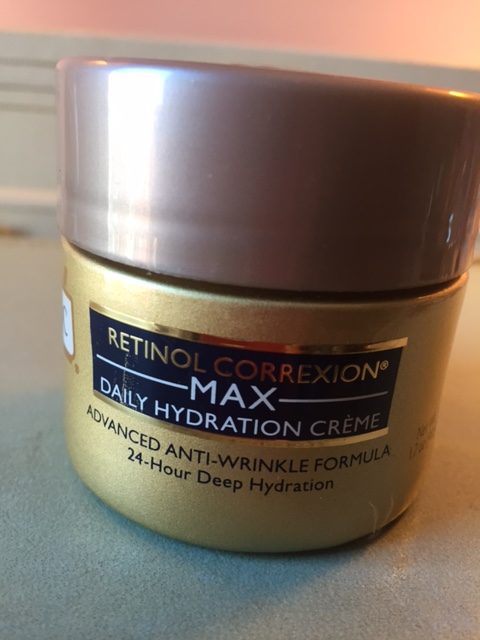 Review, Swatches, Skincare, Trends 2018, 2019: RoC Retinol Correxion Max Daily Hydration Creme