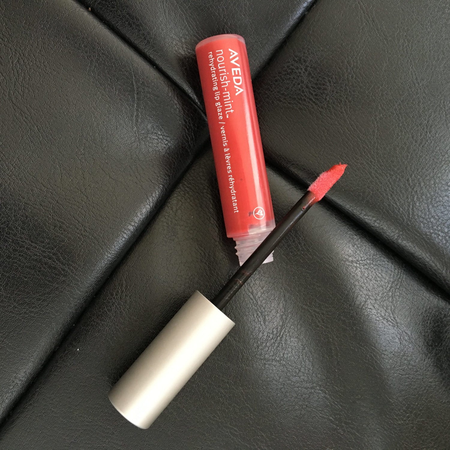 Review, Swatches, Ingredients, AVEDA, Nourish, Mint, Smoothing, Lip, Color, Rehydrating, Glaze, Stress, Fix, Composition, Oil, Botanical, Kinetics, Energizing, Eye, Creme