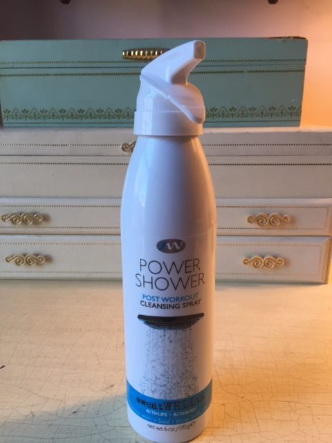Review, Ingredients, Photos, Swatches, Skincare Trend 2018, 2019, 2020: sweatWELLth Power Shower Post Workout Cleansing Spray, Workout, Fitness, Exercise, Sweat, Coconut Oil, Waterless Shower, Gym, Antimicrobial, Sparkling Bergamot, Lush Greens, Oak Moss